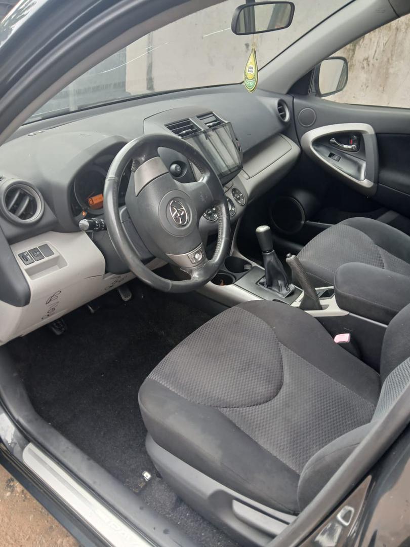 
								Rav 4 full									