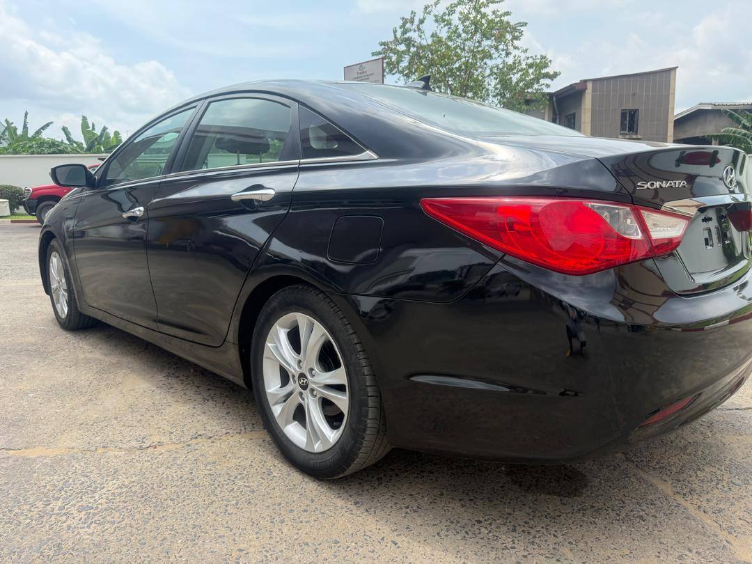 
								Hyundai sonata 2014 full									
